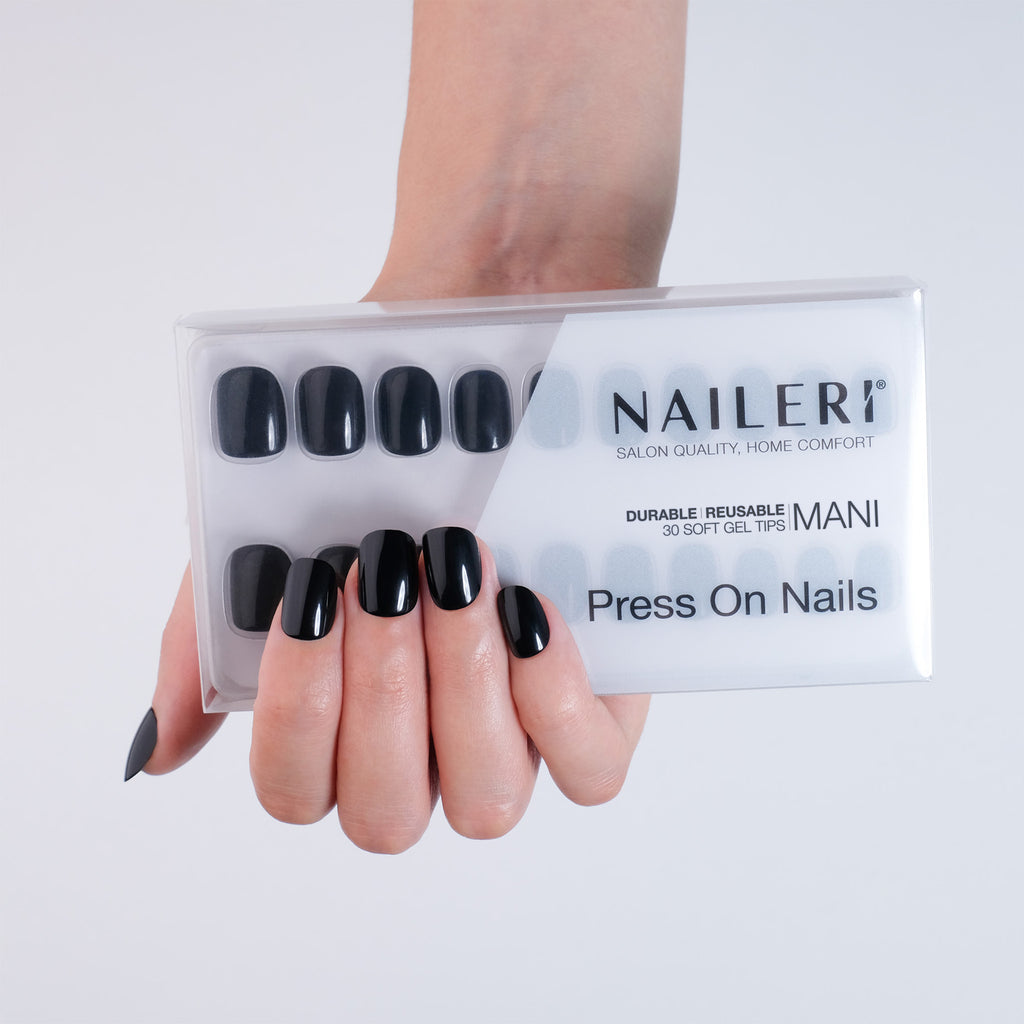 Pure Black Press On Nails
