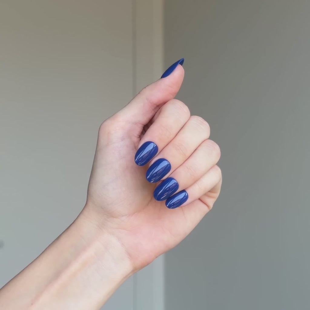 Royalty Press On Nails