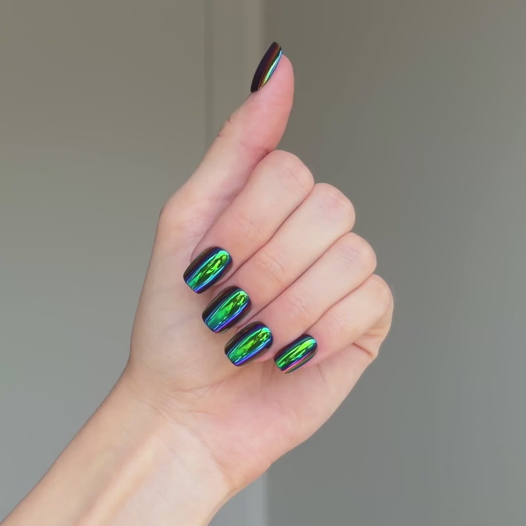 Aurora Press On Nails