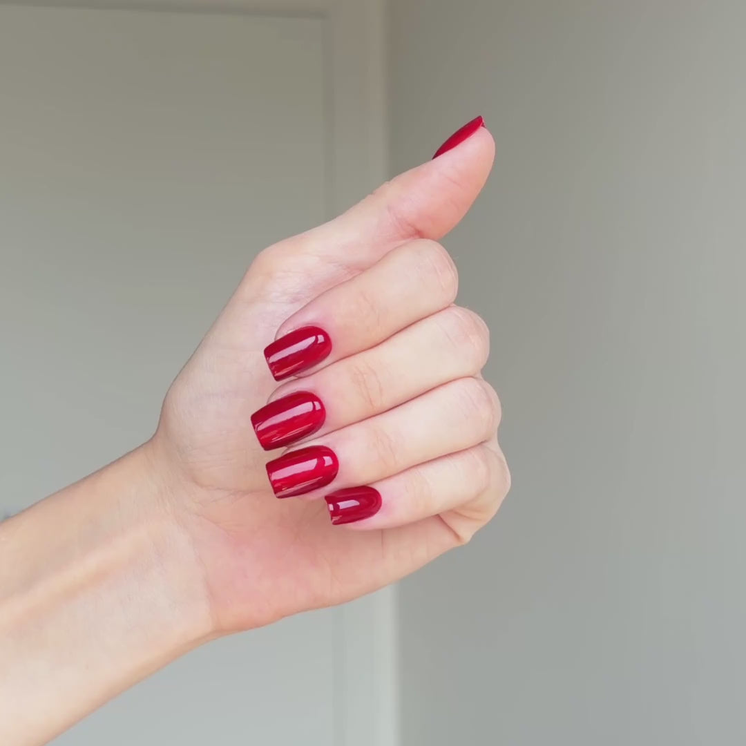 Elettra Cat's Eyes Press On Nails